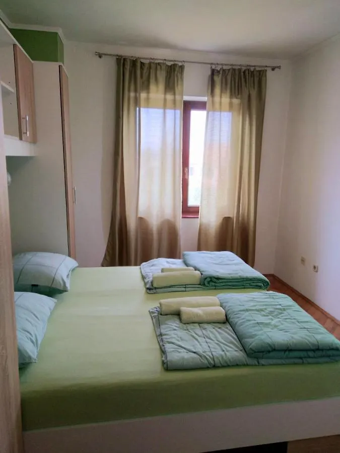 Balcony Apartment Banjole Κροατία