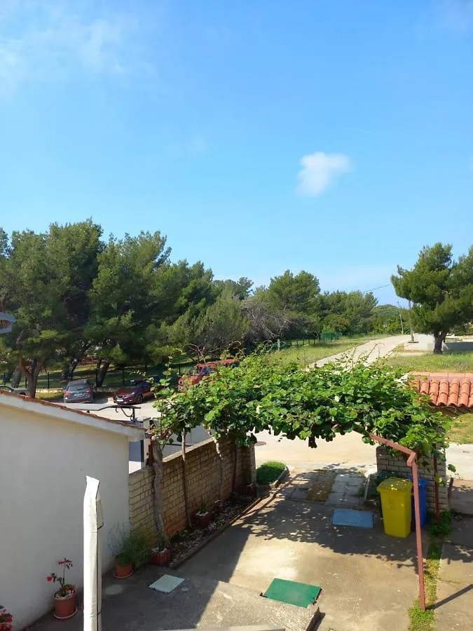 Balcony Apartment Banjole Κροατία